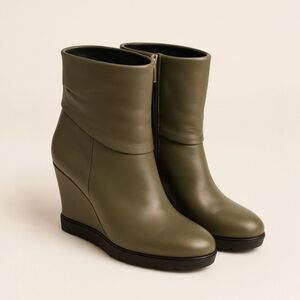 Elvio Zanon Platform Leather Wedge Ankle Boots – Minimalist Urban Chic – Size 8